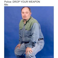 police drop your weapon me